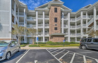 Photo 2 - Myrtle Beach Retreat w/ Pool & Pond Views