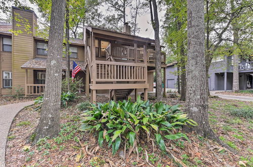 Photo 24 - Cozy Woodlands Townhome w/ Deck Near Market Street