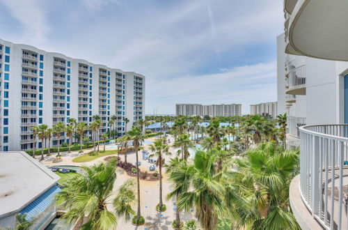 Photo 30 - Palms of Destin Poolside Oasis - Walk to Beach