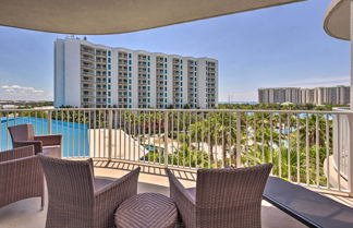 Photo 1 - Palms of Destin Poolside Oasis - Walk to Beach