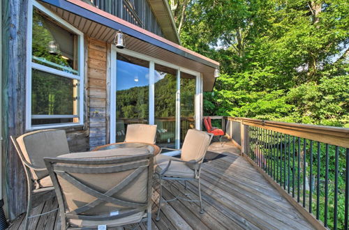 Photo 32 - Tenn River Cabin W/hot Tub - 10 Mi to Chattanooga