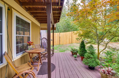 Photo 25 - Owls Nest - Cozy Cabin w/ Hot Tub & Fireplace