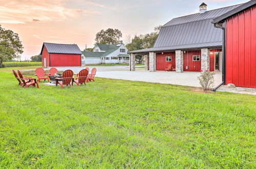 Foto 25 - Charming Jeffersonville Barndominium w/ Fire Pit