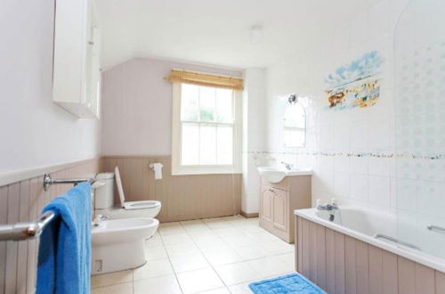 Photo 10 - 2-bed 2- Bath Cottage Half Price Monthly Booking