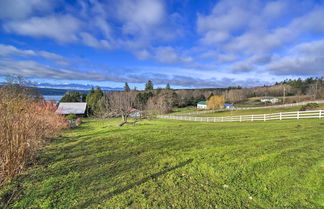 Foto 2 - Breathtaking Port Ludlow Home w/ Deck & Yard