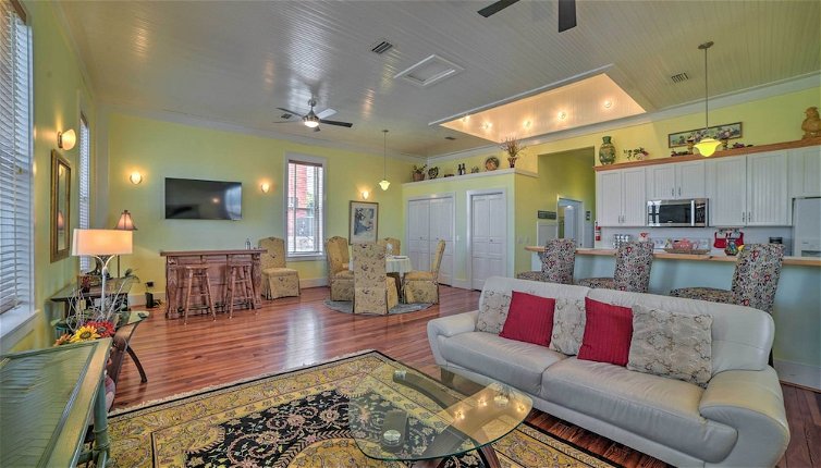 Foto 1 - Charming Defuniak Apartment in Historic Dtwn
