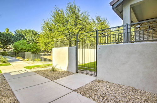 Foto 31 - New-build Chandler Townhome: Pool & Hot Tub Access