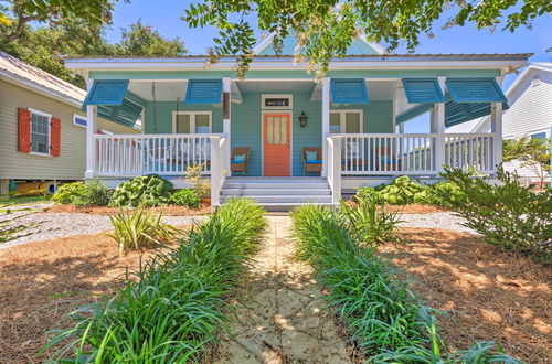 Photo 1 - Cottage w/ Porch - 3 Min Walk to Bay St Louis