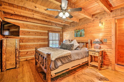 Photo 4 - Luxe Dog-friendly Cabin w/ Hot Tub & Game Room