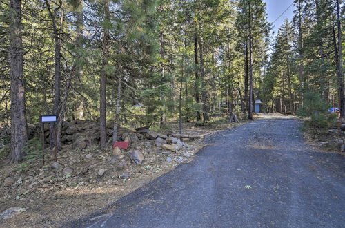 Foto 8 - Secluded Butte Meadows Cabin w/ Deck & Grill