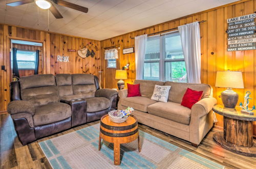 Foto 24 - Cozy Kentucky Cabin w/ Sunroom, Yard & Views