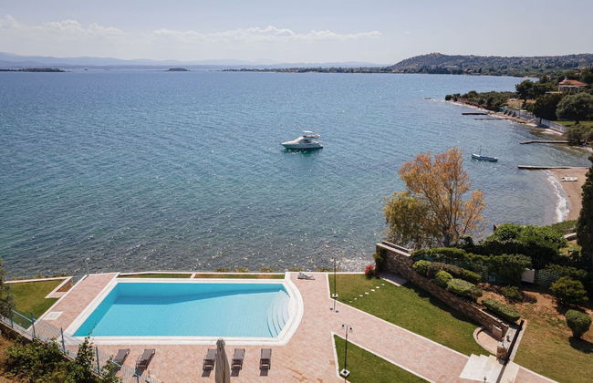 Eretria Luxurious Seafront Villa - Foto 38
