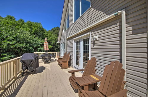 Photo 34 - Modern Eckerty Home w/ Deck on Patoka Lake