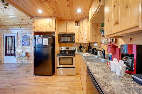 Photo 4 - Broken Bow Cabin w/ Hot Tub & Fire Pit