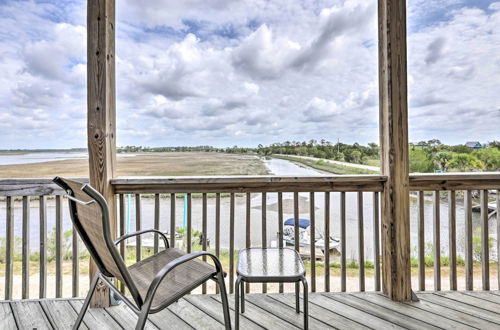 Photo 10 - Family-friendly Waterfront Oasis ~7 Miles to Beach