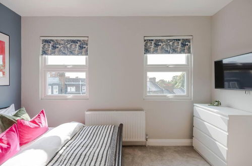 Foto 10 - Stunning 3 bed Flat in the Heart of West Hampstead