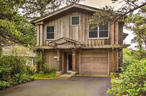 Foto 18 - Large Manzanita House w/ 3 Balconies & Ocean Views