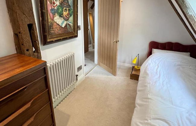 Petworth Cottage-sleeps 6-pet Friendly-central - Foto 7