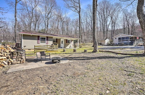 Foto 17 - Charming Home With Yard Near Shenandoah River