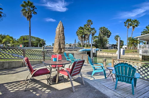 Photo 13 - Cozy Waterfront Port Isabel Cottage With Deck