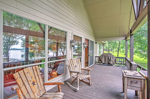 Photo 21 - Eustace Lakefront House w/ Private Dock + Views