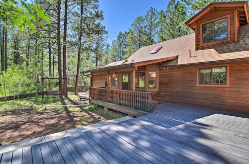 Photo 11 - Pinetop Cabin + Deck & Treehouse: Hike & Golf