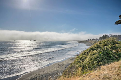 Foto 22 - Coastal Getaway by Pebble Beach & Redwoods