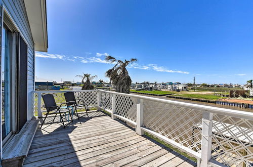 Photo 4 - Waterfront Texas Gulf Coast Vacation Rental