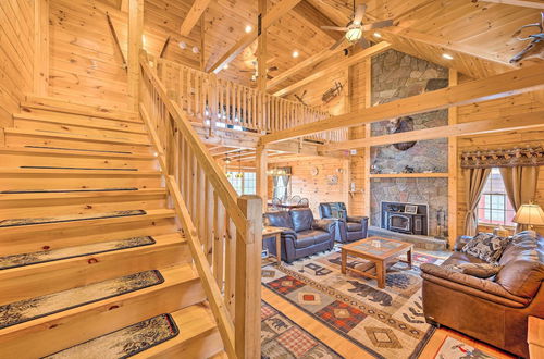 Photo 6 - Charming Cabin w/ Deck, 10 Min to Bretton Woods