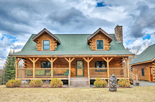 Photo 9 - Charming Cabin w/ Deck, 10 Min to Bretton Woods