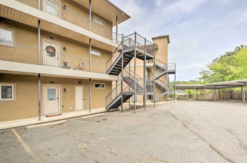 Photo 12 - Lakefront Hot Springs Condo w/ Balcony + Boat Slip