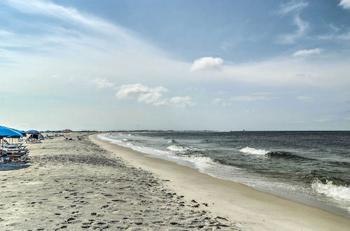 Foto 4 - Beachfront Dauphin Island Condo w/ 2 Pools & Sauna