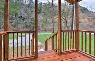 Photo 2 - Cozy Creekside Cabin ~ 24 Mi to Red River