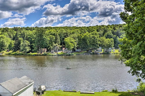 Photo 3 - Acre Lake Chalet, 12 Mi to Elk Mountain Ski Resort