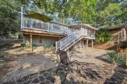 Photo 22 - Hillside Rogers Cottage w/ Beaver Lake Views