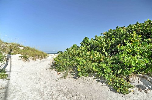 Photo 16 - 'sea Turtle Suite' Condo w/ Clearwater Beach Views