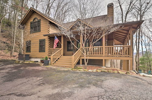 Photo 6 - Private Sapphire Valley Resort Cabin w/ MTN Views