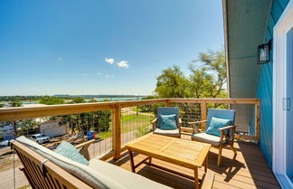 Photo 1 - Bright + Airy Canyon Lake Home Rental: Water Views