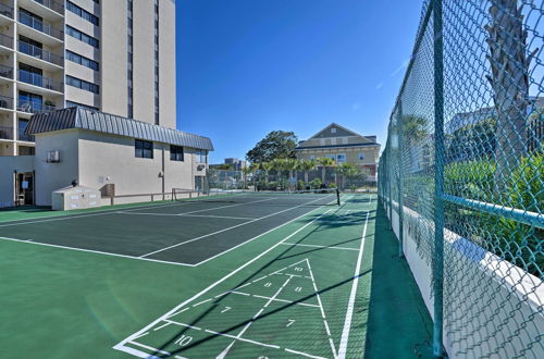 Foto 6 - Bright Myrtle Beach Condo w/ Private Balcony