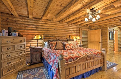 Photo 18 - Purlear Luxury, Spacious Log Cabin w/ Mtn Views