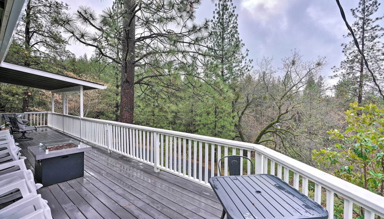 Photo 1 - Charming & Pet-friendly Pine Grove Retreat