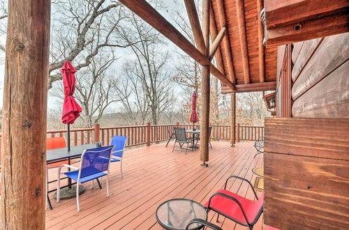 Photo 36 - Private Eureka Springs Cabin w/ Beaver Lake Views