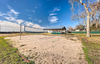 Photo 3 - Texas Retreat w/ Charcoal Grill & Boat Ramp Access