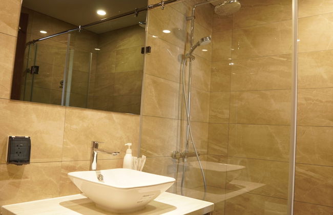 The Matrix One Managed by Anstay Residence - Photo 48
