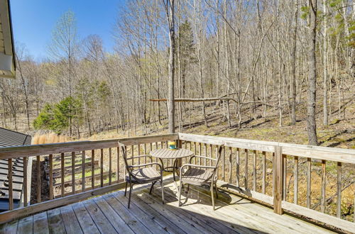 Photo 16 - Cozy Lewisburg Getaway w/ Deck + Lake Access