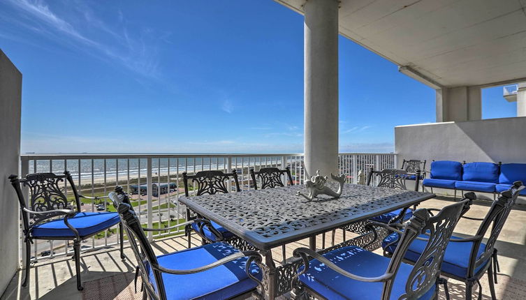 Photo 1 - Beachfront Galveston Condo w/ Community Pool