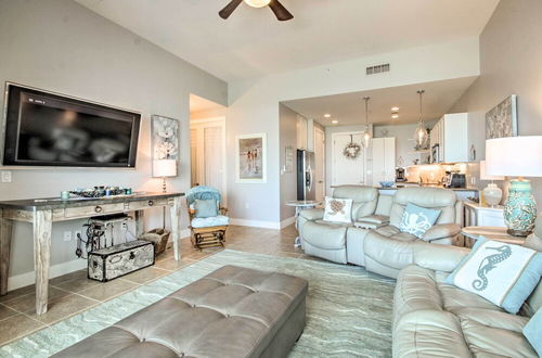 Photo 23 - Beachfront Galveston Condo w/ Community Pool