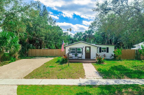 Photo 20 - Chic Jensen Beach Cottage, 4 Mi to Downtown