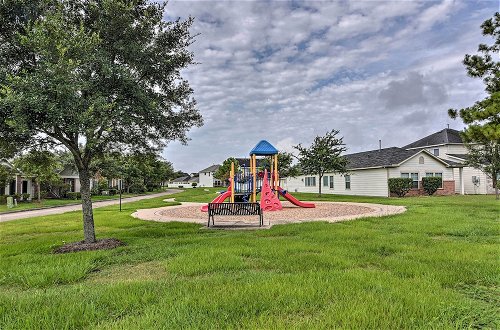 Photo 11 - Houston Home w/ Yard Ideal for All Age Groups