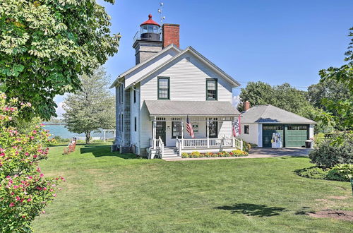 Photo 12 - Walkable Sodus Point Retreat < 1 Mi to Lake